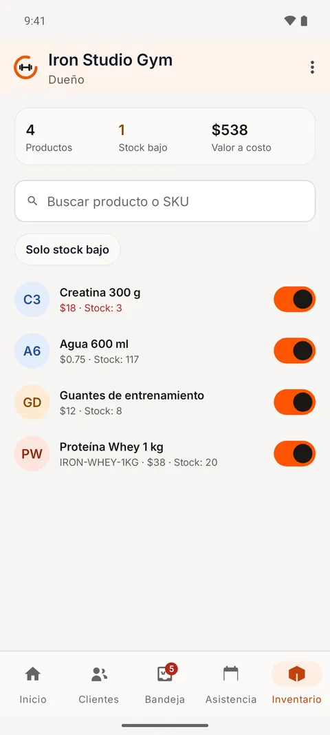 Inventario con 4 productos, 1 con stock bajo y el valor del inventario