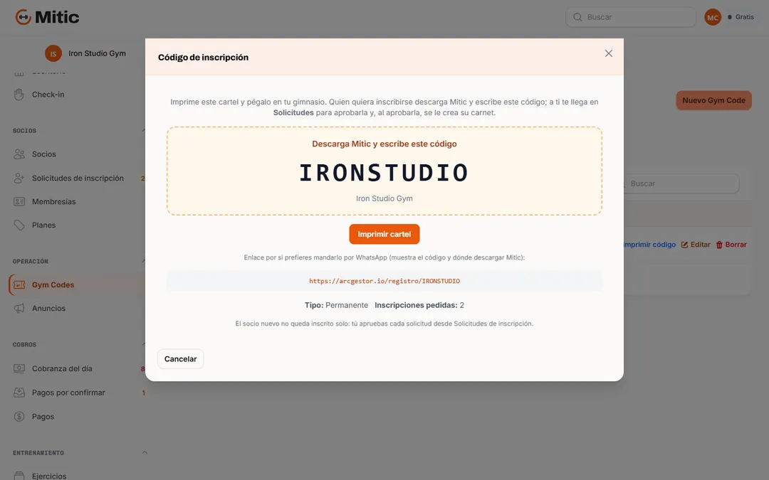 Ventana del Gym Code con el código de inscripción en grande y el enlace para compartir